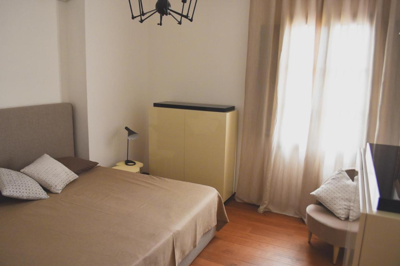 Del Giglio'S Luxury Apartment In Piazza Della Signoria Florenz Exterior foto